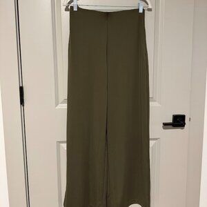 Uniqlo Wide Leg AIRism Pants